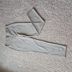 Uniqlo elastic waist khaki pants size S